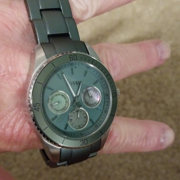 Fossil Watch - Picture 7 of 8